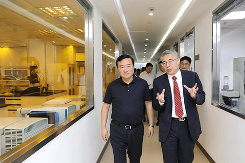 ǧӮʹҳʼ&CEO´벩ʿǽܹ˾